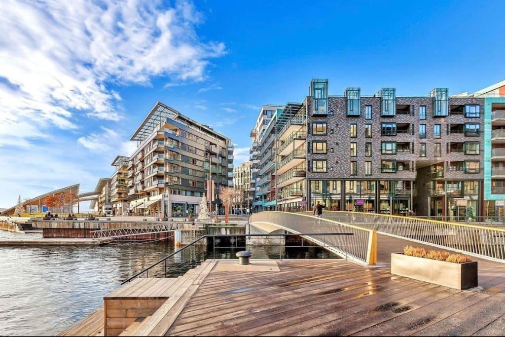 شقة Aker Brygge - Sjoside Hjem - Sentral Beliggenhet أوسلو المظهر الخارجي الصورة